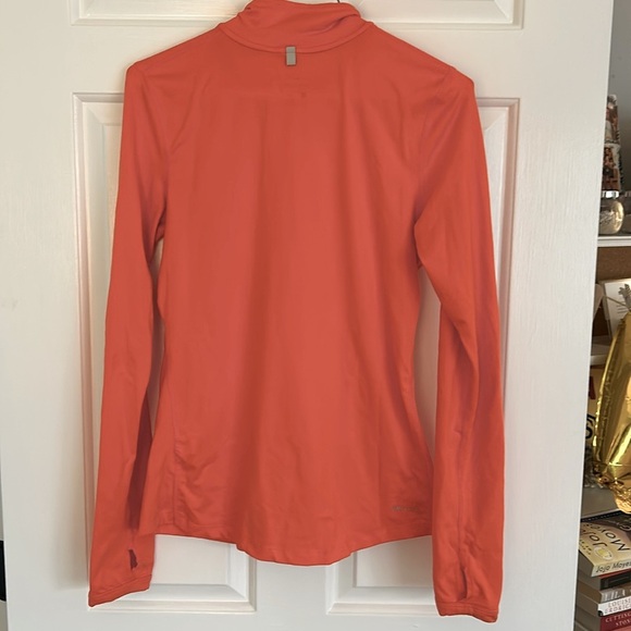 🌿Nike Dri-Fit running women’s 3/4 zip neck athletic pullover, size XS🌿 - Picture 3 of 4